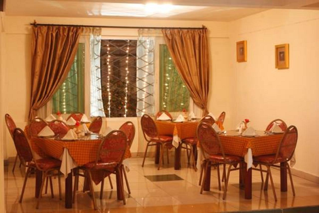 Hotel Radiance Mombasa Exterior photo